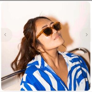 Wolfspout > Sardine Demi oh honey sunglasses